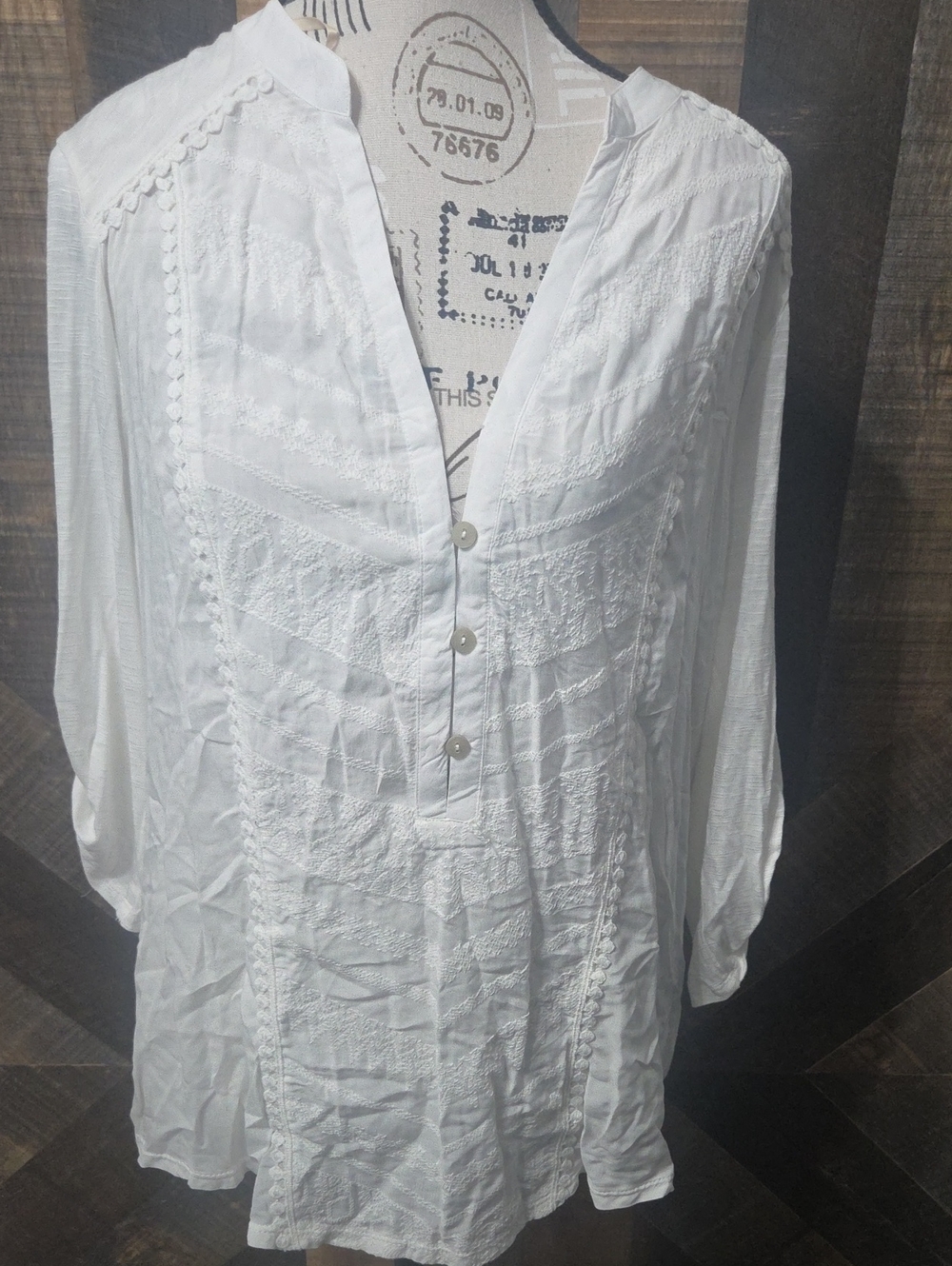 Democracy White Embroidered Button-Front Tunic